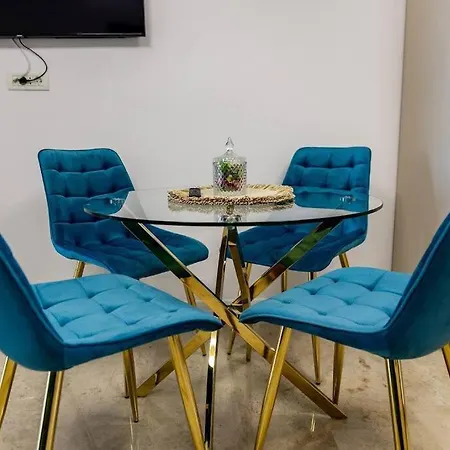 Mavi Apartament *